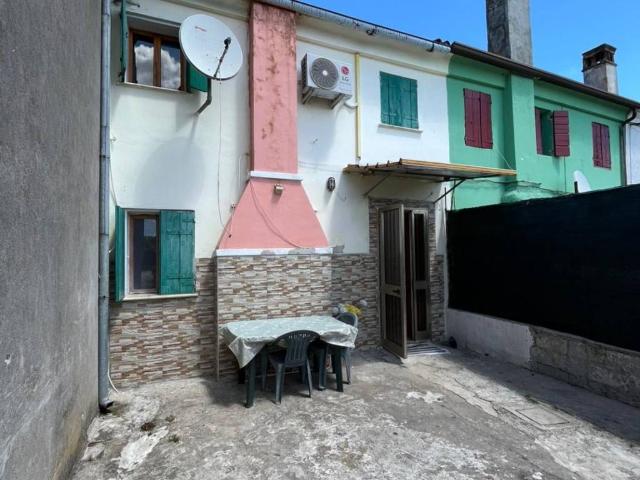 Appartamento in vendita a Borgo Veneto, Saletto