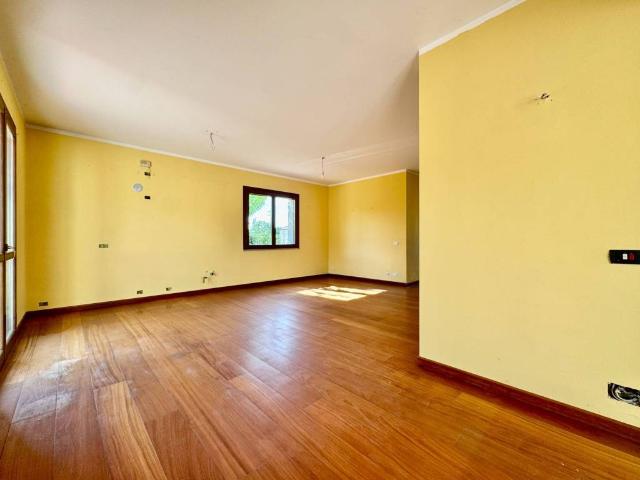 Appartamento in vendita a Borgo Vercelli, Vercelli