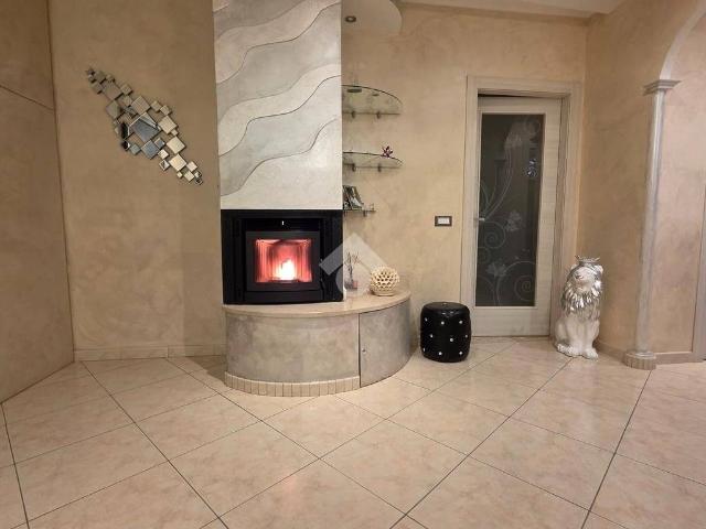Appartamento in vendita a Borgo Virgilio, Cerese