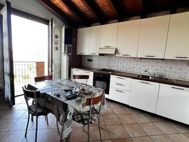 Appartamento in vendita a Borgo Virgilio, Lombardia