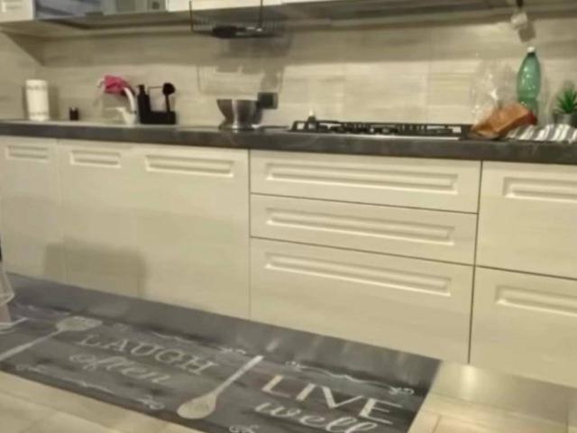 Appartamento in vendita a Borgolavezzaro, Novara