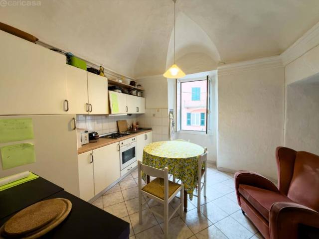 Appartamento in vendita a Borgomaro, Liguria