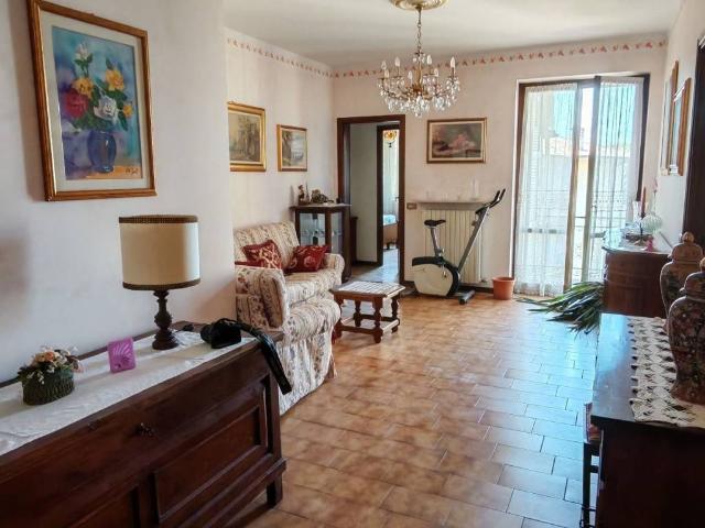 Appartamento in vendita a Costiere, Borgonovo Val Tidone