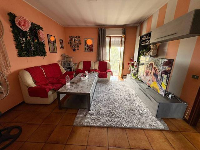 Appartamento in vendita a Borgonovo Val Tidone, Piacenza