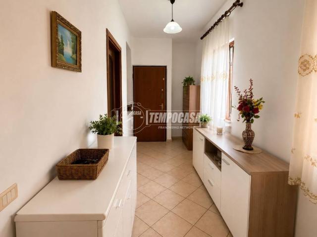 Appartamento in vendita a Borgonovo Val Tidone, Reggio Emilia