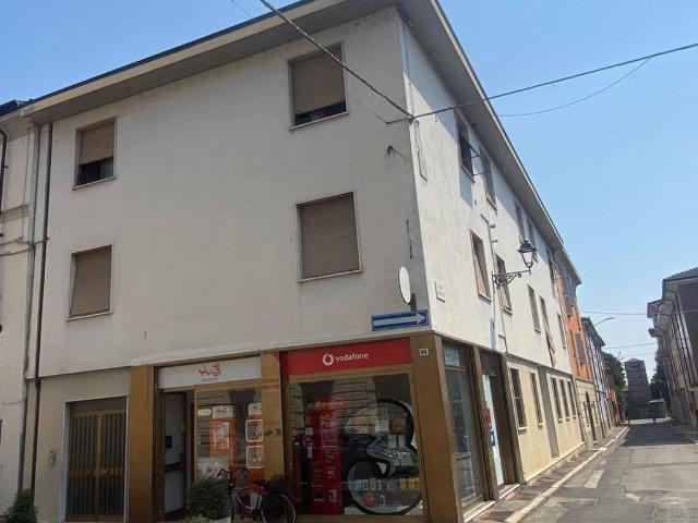 Appartamento in vendita a Borgonovo Val Tidone, Reggio Emilia
