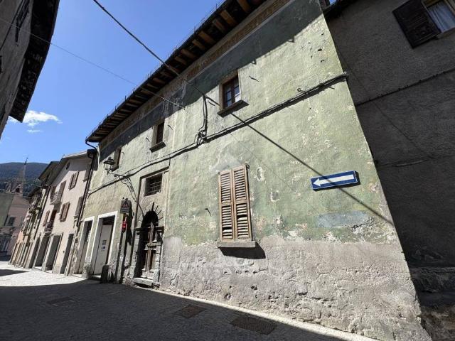 Appartamento in vendita a Comunità montana Alta Valtellina, Bormio