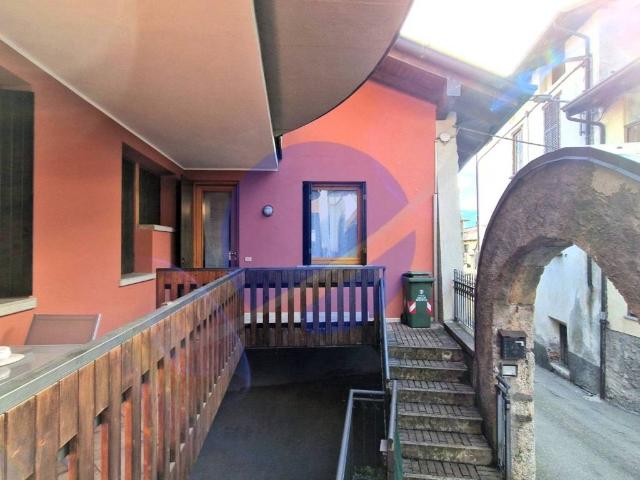 Appartamento in vendita a Comunità montana della valle Camonica, Borno