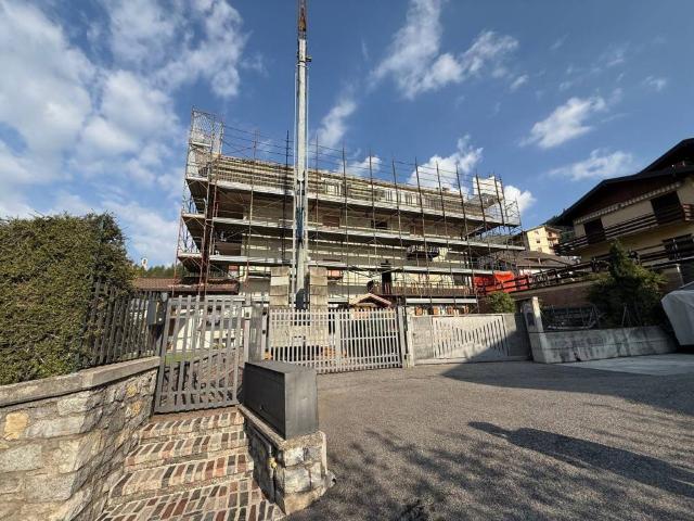 Appartamento in vendita a Comunità montana della valle Camonica, Borno