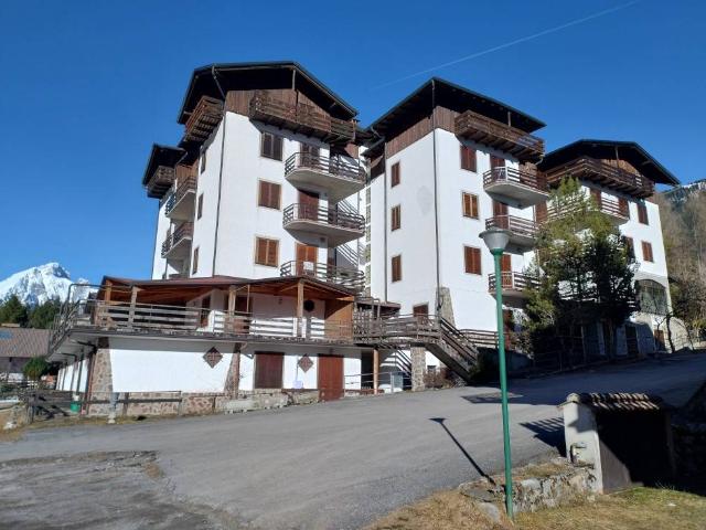 Appartamento in vendita a Comunità montana della valle Camonica, Borno