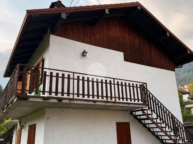 Appartamento in vendita a Comunità montana della valle Camonica, Borno