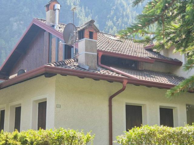 Appartamento in vendita a Comunità montana della valle Camonica, Borno