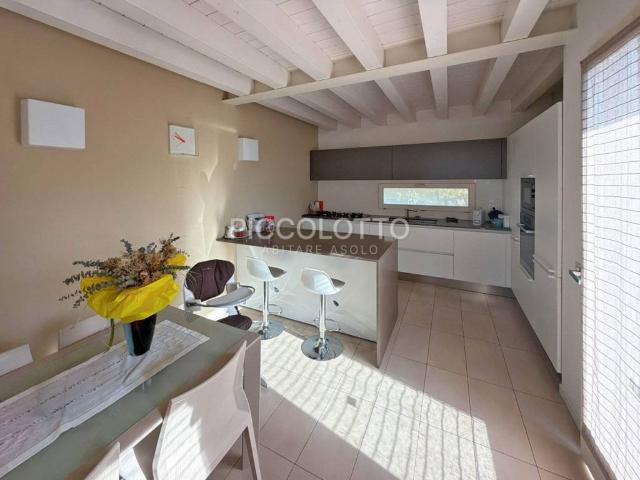 Appartamento in vendita a Cassanego, Borso del Grappa