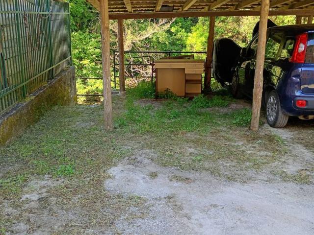 Appartamento in vendita a Pianazzo, Borzonasca