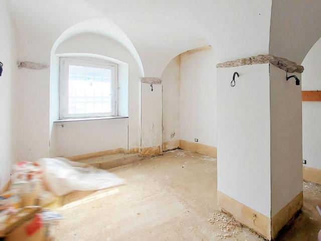 Appartamento in vendita a Pianazzo, Borzonasca