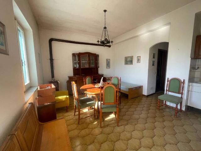 Appartamento in vendita a Montemozzo, Borzonasca