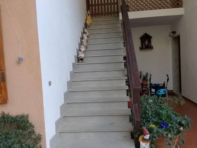 Appartamento in vendita a Borzonasca, Liguria
