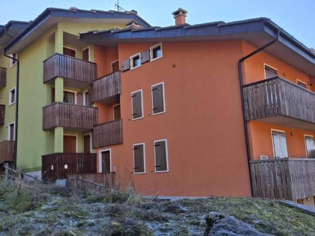 Appartamento in vendita a Bosco Chiesanuova, Veneto