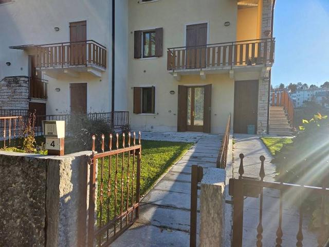 Appartamento in vendita a Bosco Chiesanuova, Veneto