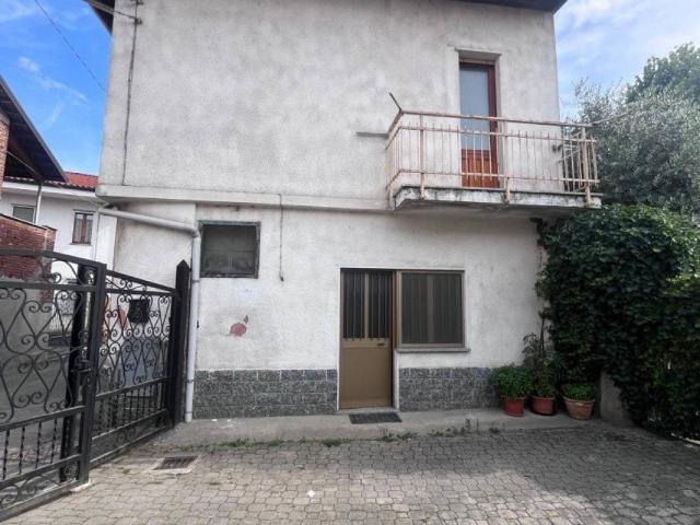 Villa Indipendente in vendita a Borgata Roggia, Piemonte