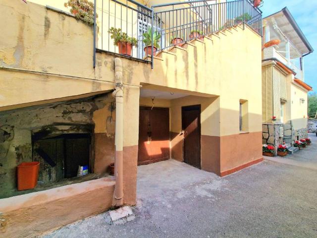 Appartamento in vendita a Boscotrecase, Campania