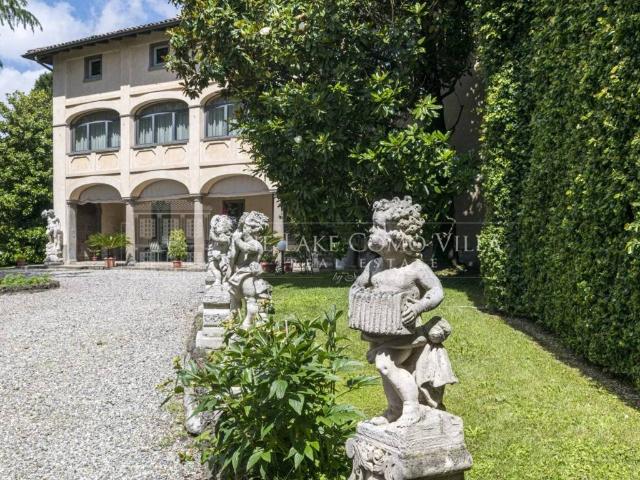 Villa Indipendente in vendita a Bottanuco, Bergamo