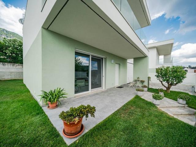 Appartamento in vendita a Botticino, Lombardia