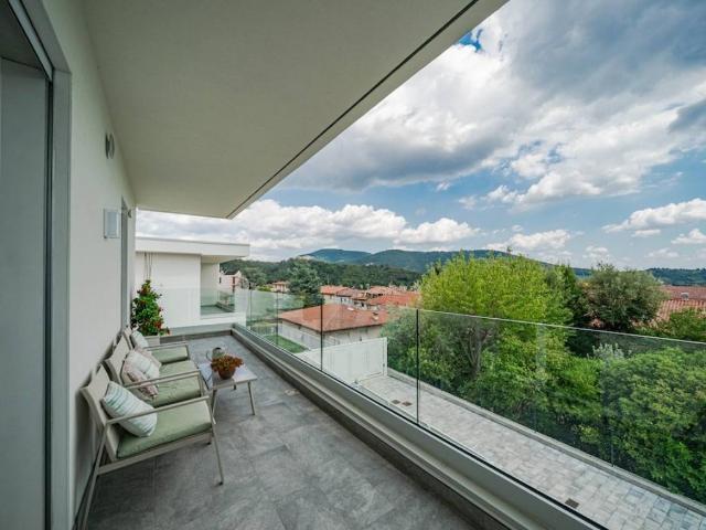 Appartamento in vendita a Botticino, Lombardia
