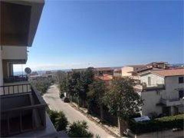Appartamento in vendita a Calabria, Reggio Calabria