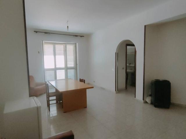 Appartamento in vendita a Calabria, Reggio Calabria