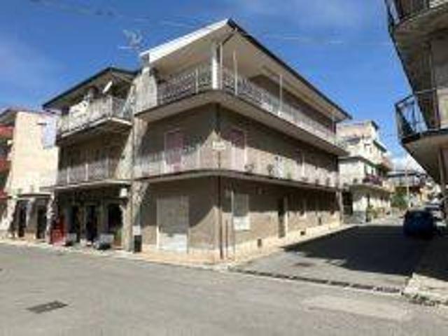 Appartamento in vendita a Calabria, Reggio Calabria