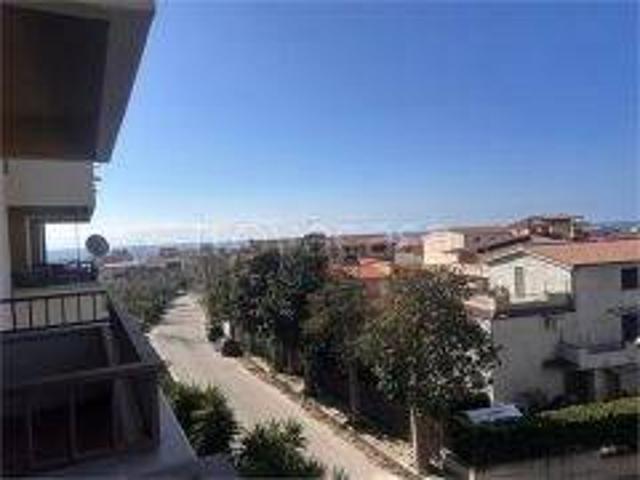 Appartamento in vendita a Calabria, Reggio Calabria