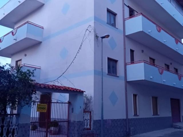 Appartamento in vendita a Calabria, Reggio Calabria