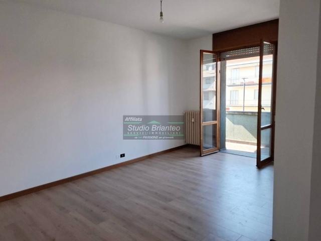 Appartamento in vendita a Bovisio Masciago, Masciago Milanese