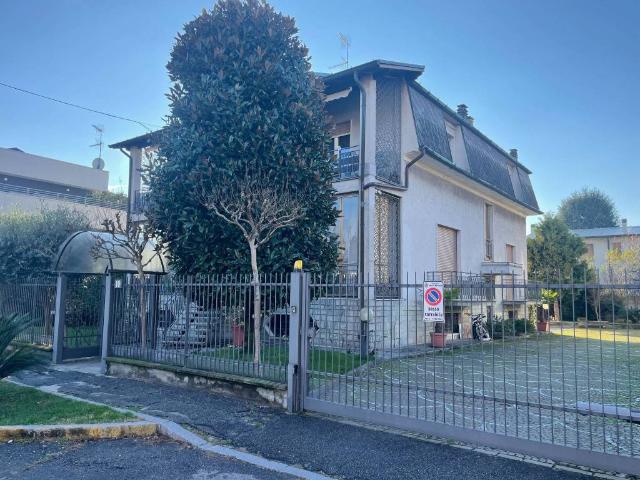 Appartamento in vendita a Masciago Milanese, Bovisio Masciago