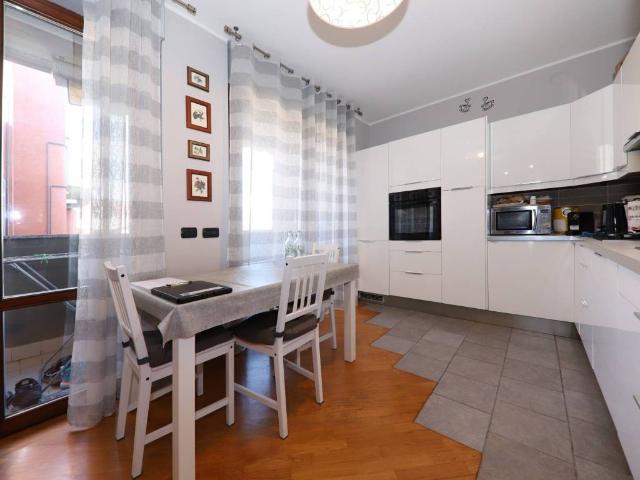 Appartamento in vendita a Bovisio, Bovisio Masciago
