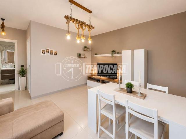 Appartamento in vendita a Bovisio, Bovisio Masciago