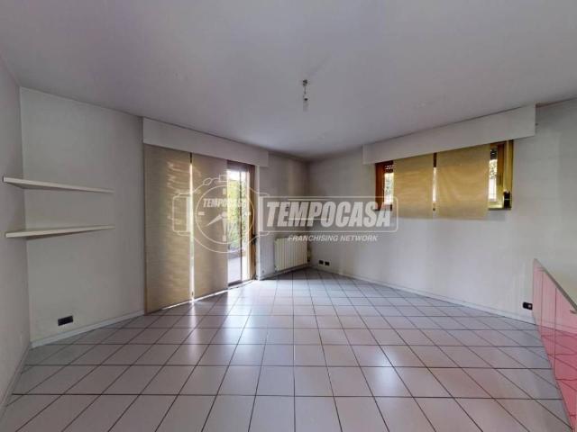 Appartamento in vendita a Bovisio Masciago, Bovisio