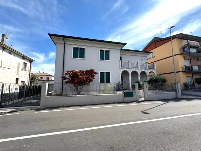Appartamento in vendita a Bovolone, Veneto