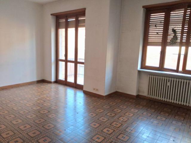 Appartamento in vendita a Bra, Cuneo