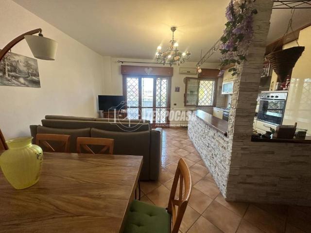 Appartamento in vendita a Bracciano Due, Roma Capitale