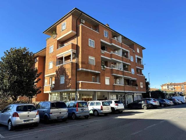 Appartamento in vendita a Bracciano Due, Roma Capitale