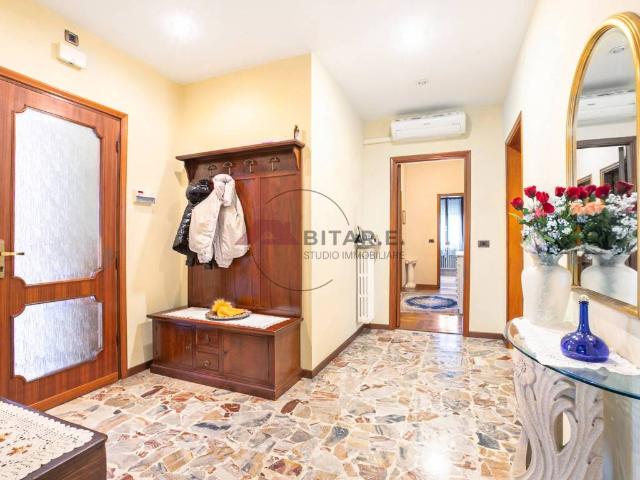 Appartamento in vendita a Brandico, Lombardia