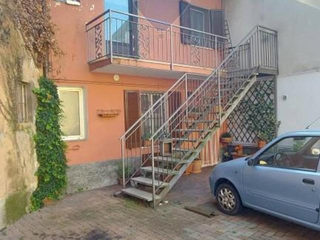 Appartamento in vendita a Brebbia, Lombardia
