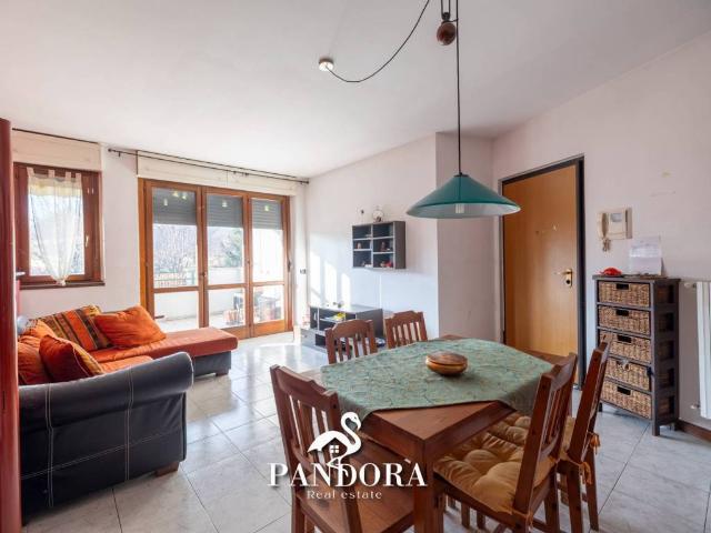 Appartamento in vendita a Brebbia, Lombardia