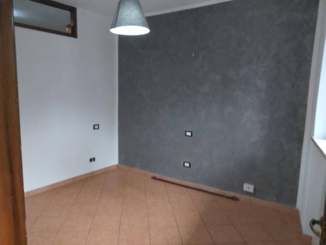 Appartamento in vendita a Brebbia, Lombardia