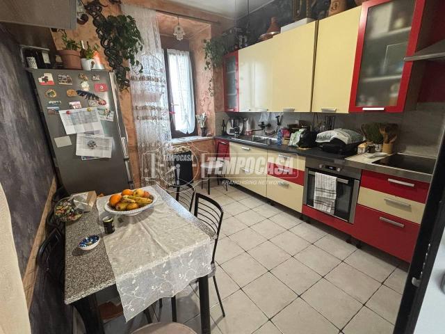Appartamento in vendita a Menegardo, Bregnano
