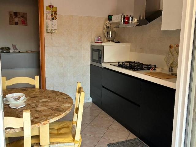 Appartamento in vendita a Menegardo, Bregnano