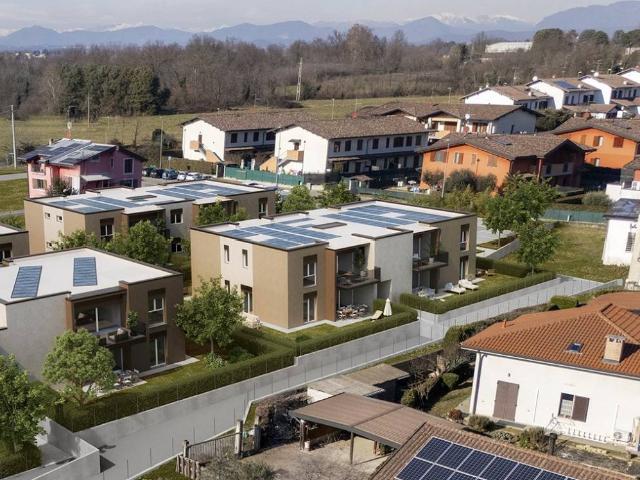 Appartamento in vendita a Menegardo, Bregnano