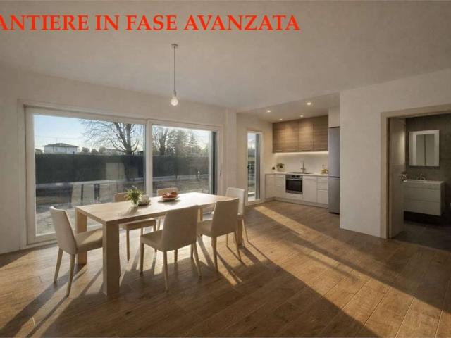 Appartamento in vendita a Bregnano, Lombardia